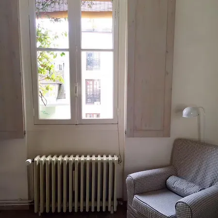 Charming Flat In The Heart Of Appartamento Parigi